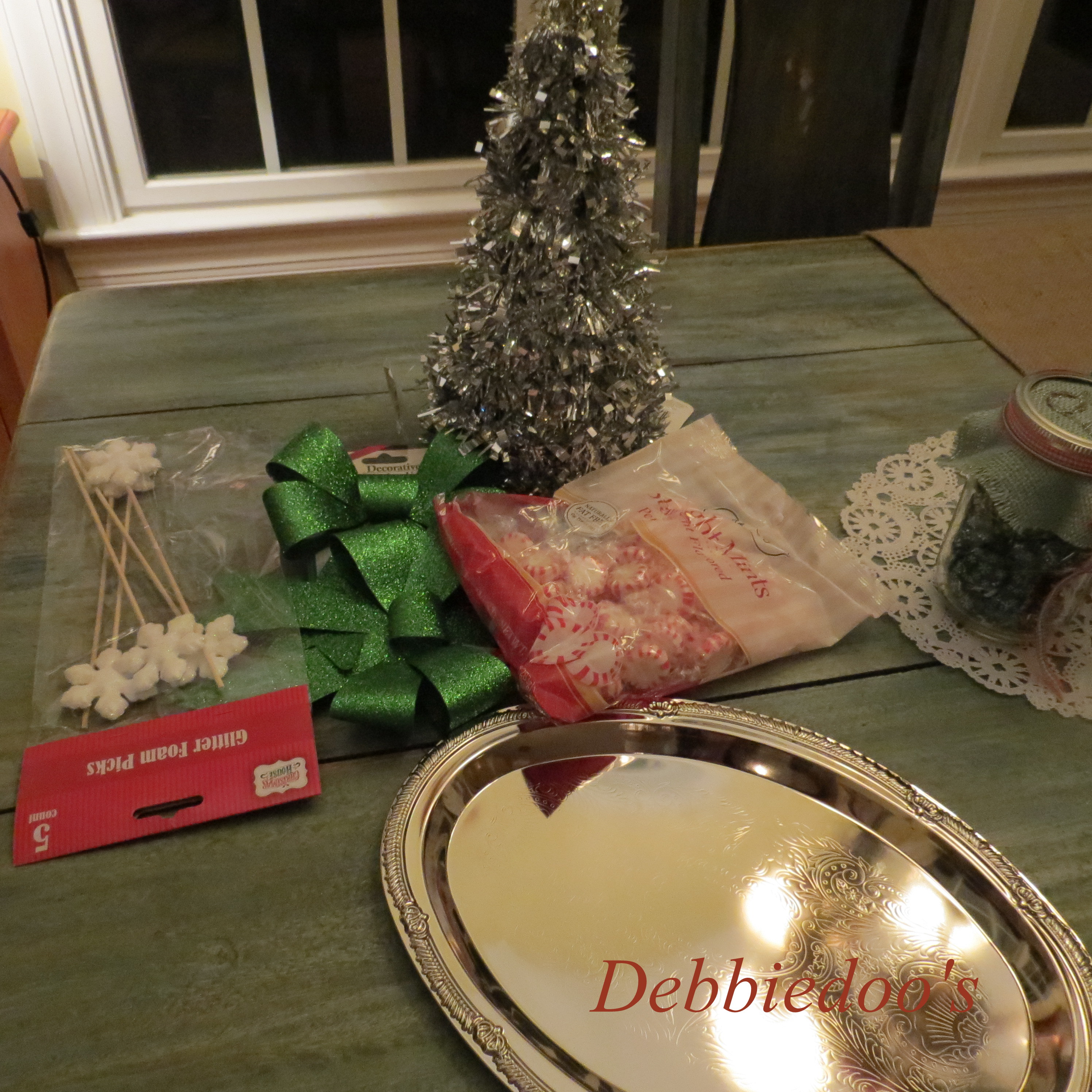 A sparkly Peppermint Christmas tree {Dollar tree Craft} Debbiedoos