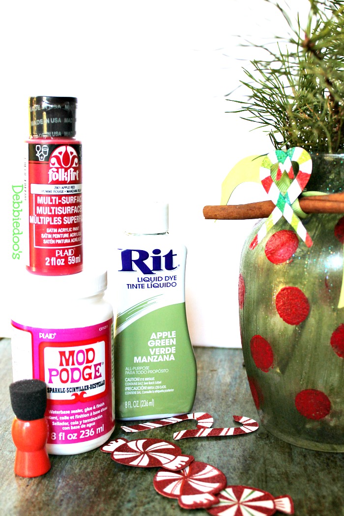 Christmas vase with Sparkle Mod Podge Debbiedoos
