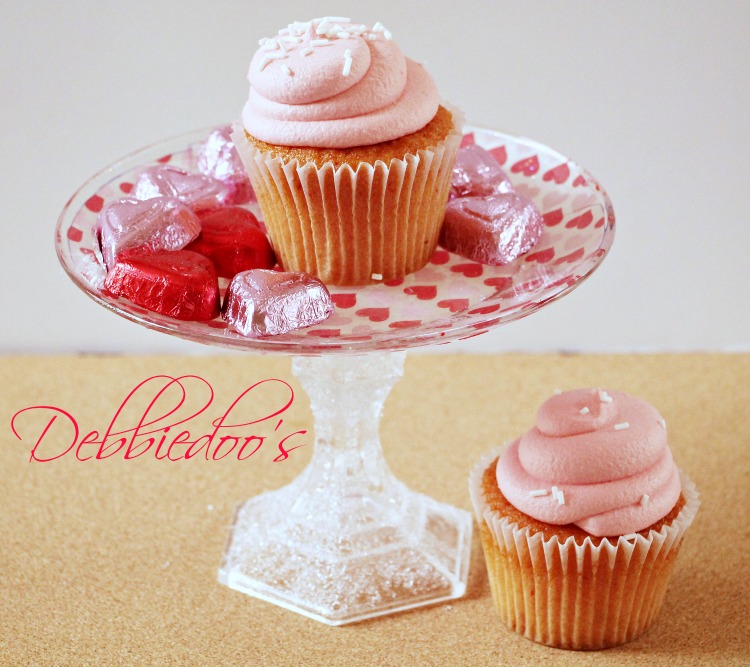 How to make a dollar tree Valentine candy dish Debbiedoos