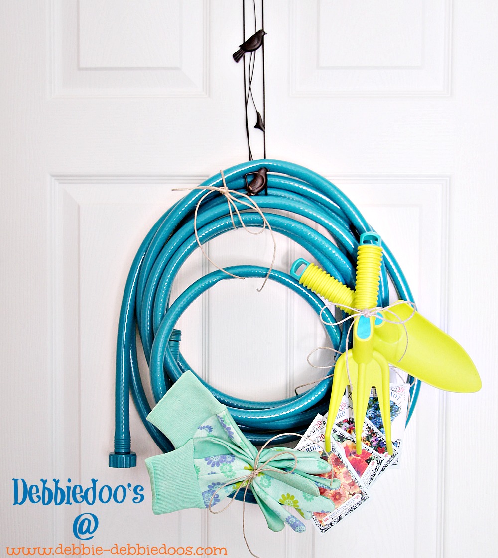How to make your own garden hose wreath Debbiedoos