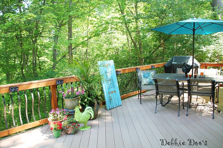 Patio and porch decorating and diy ideas! - Debbiedoos