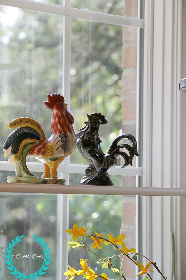 roosters in the kitchen