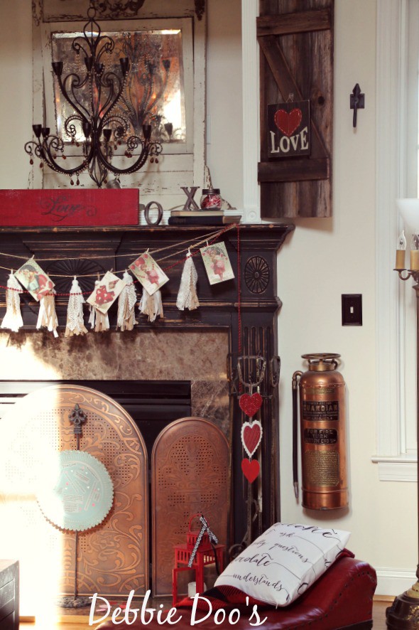 Shabby Vintage Valentine Mantel Debbiedoos