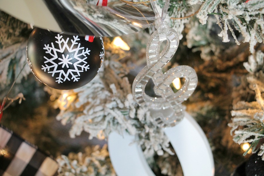 Christmas tree - Debbiedoos