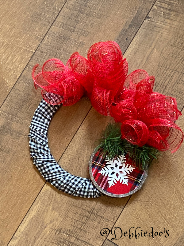Dollar Tree Mini Christmas Wreaths
