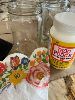 Cleaning labels off glass jars
