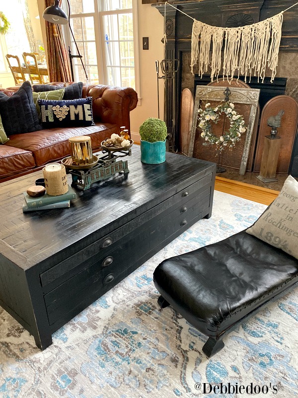 How a rug can make a room