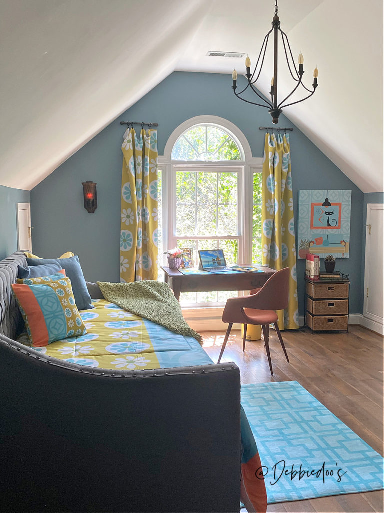 Retro Groovy 70's Flower Power Office/Guest Room